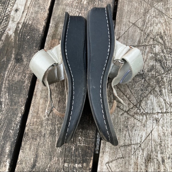 5/$20 Alegria thong cream/metallic platform sandals sz 7 - Picture 5 of 15